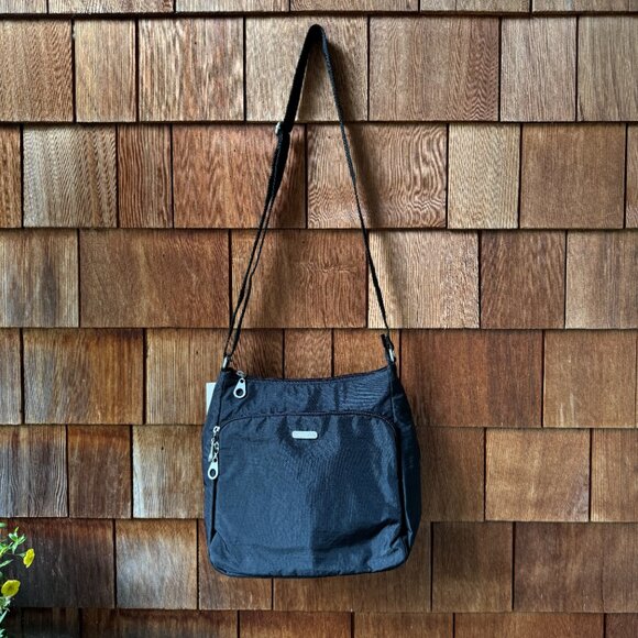 NWT Baggallini Black Joey Large Hobo with Adjustable Strap -10” H x 11" W x 5” D - Picture 2 of 14